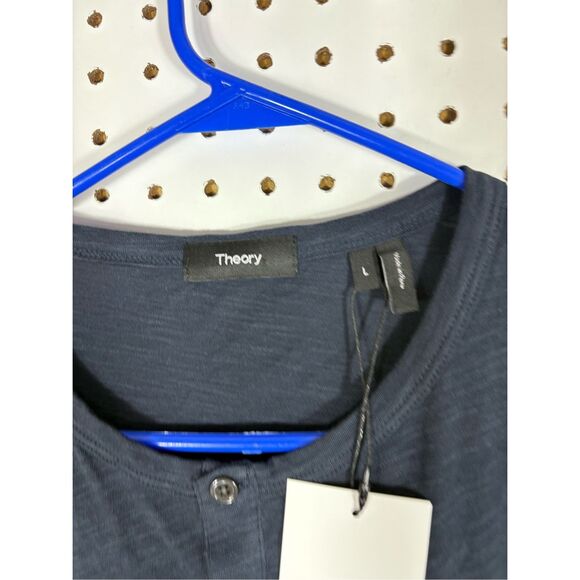 Theory eclipse Henley Tee shirt size L - Picture 5 of 5